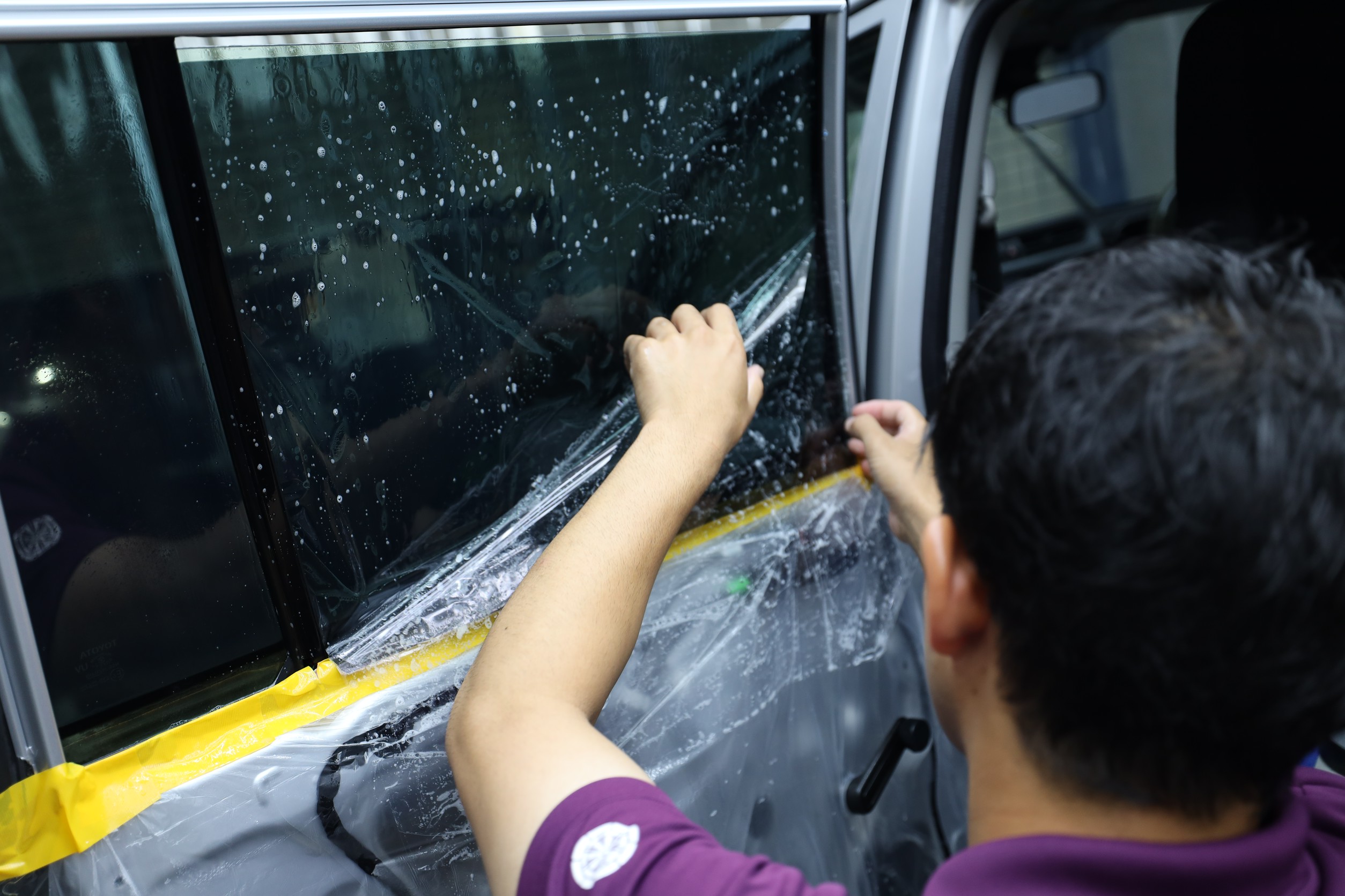 煌雅楼のカーフィルム施工